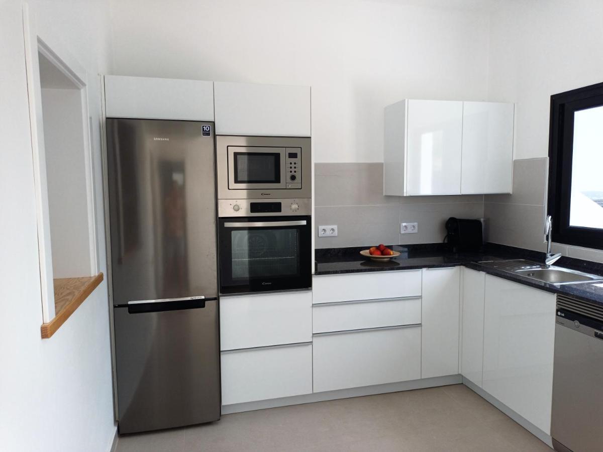 Apartamentos Falcon Tinajo Luaran gambar