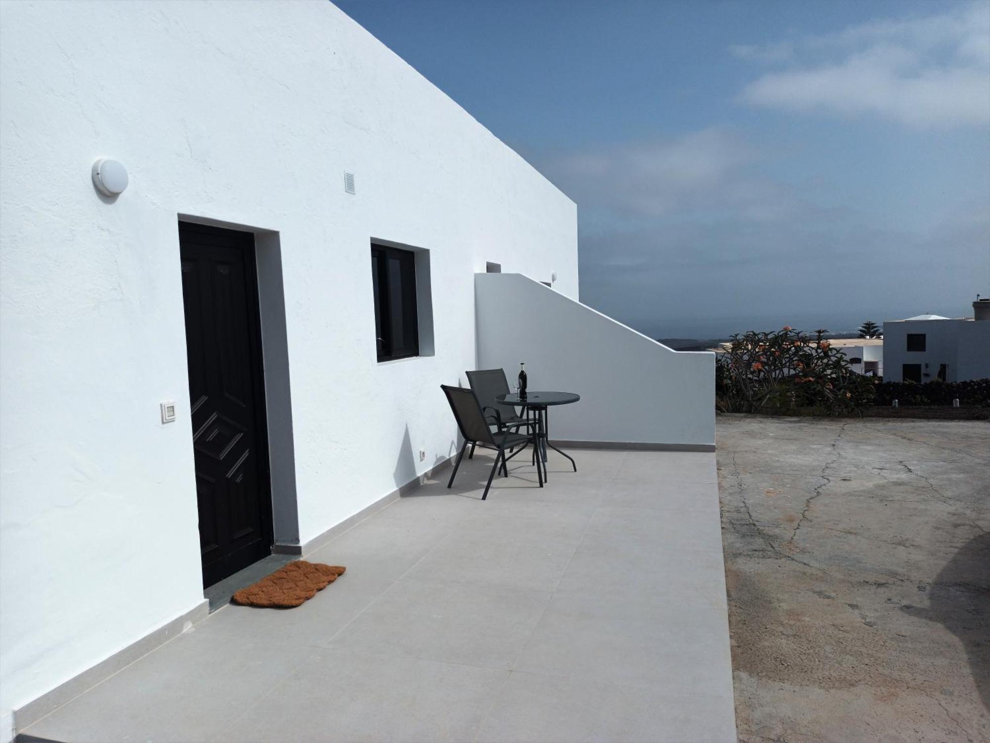Apartamentos Falcon Tinajo Luaran gambar
