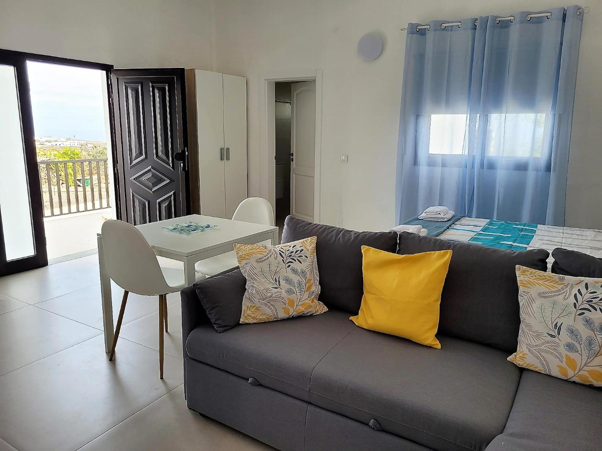 Apartamentos Falcon Tinajo Luaran gambar